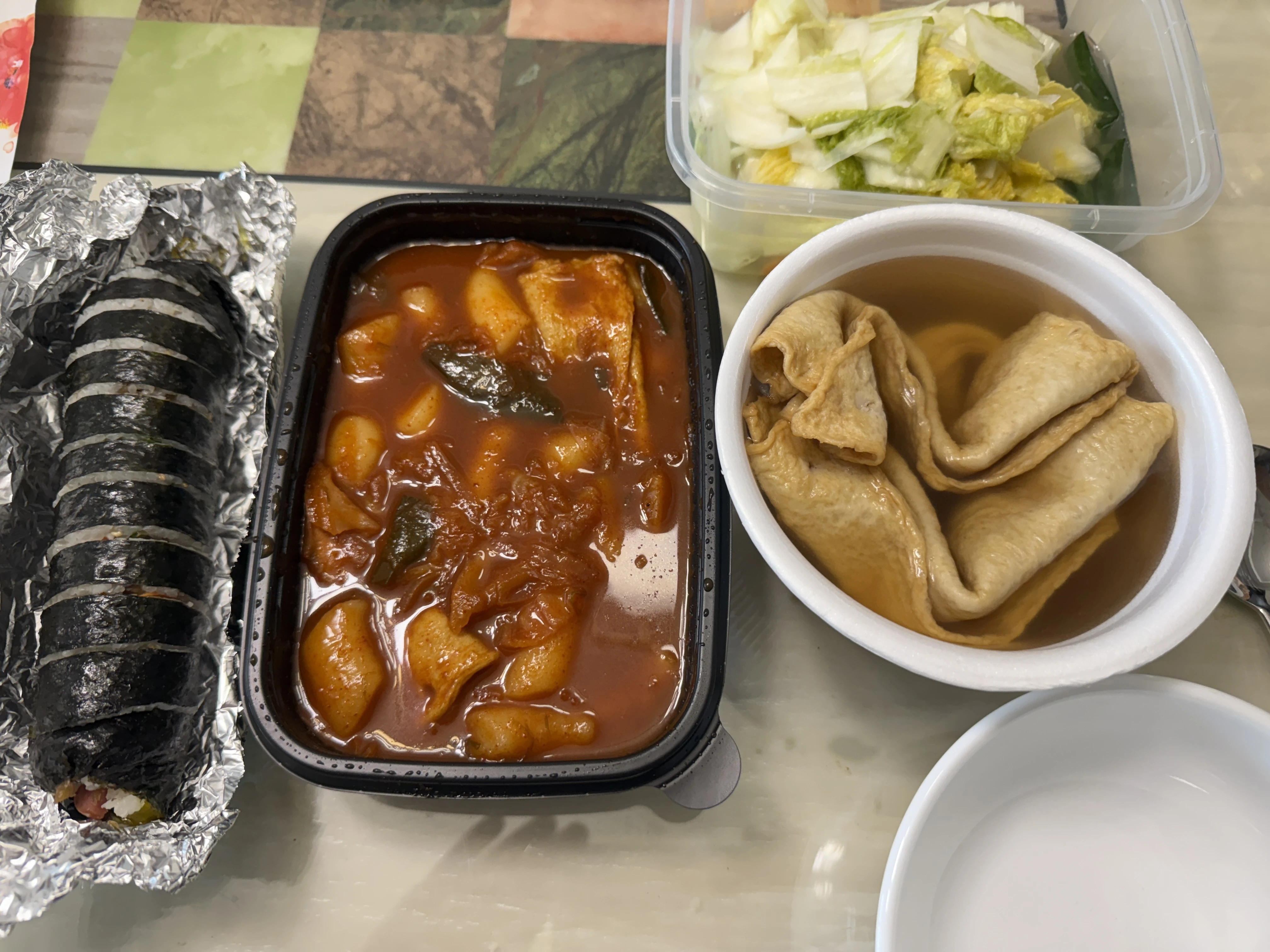 어제점심, 김.떡.뎅