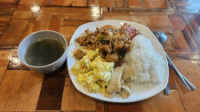 근본있는 밥밥 ㅎㅎㅎ 맛도리하십셔 아까 찍은거임ㅋㅋㅋ