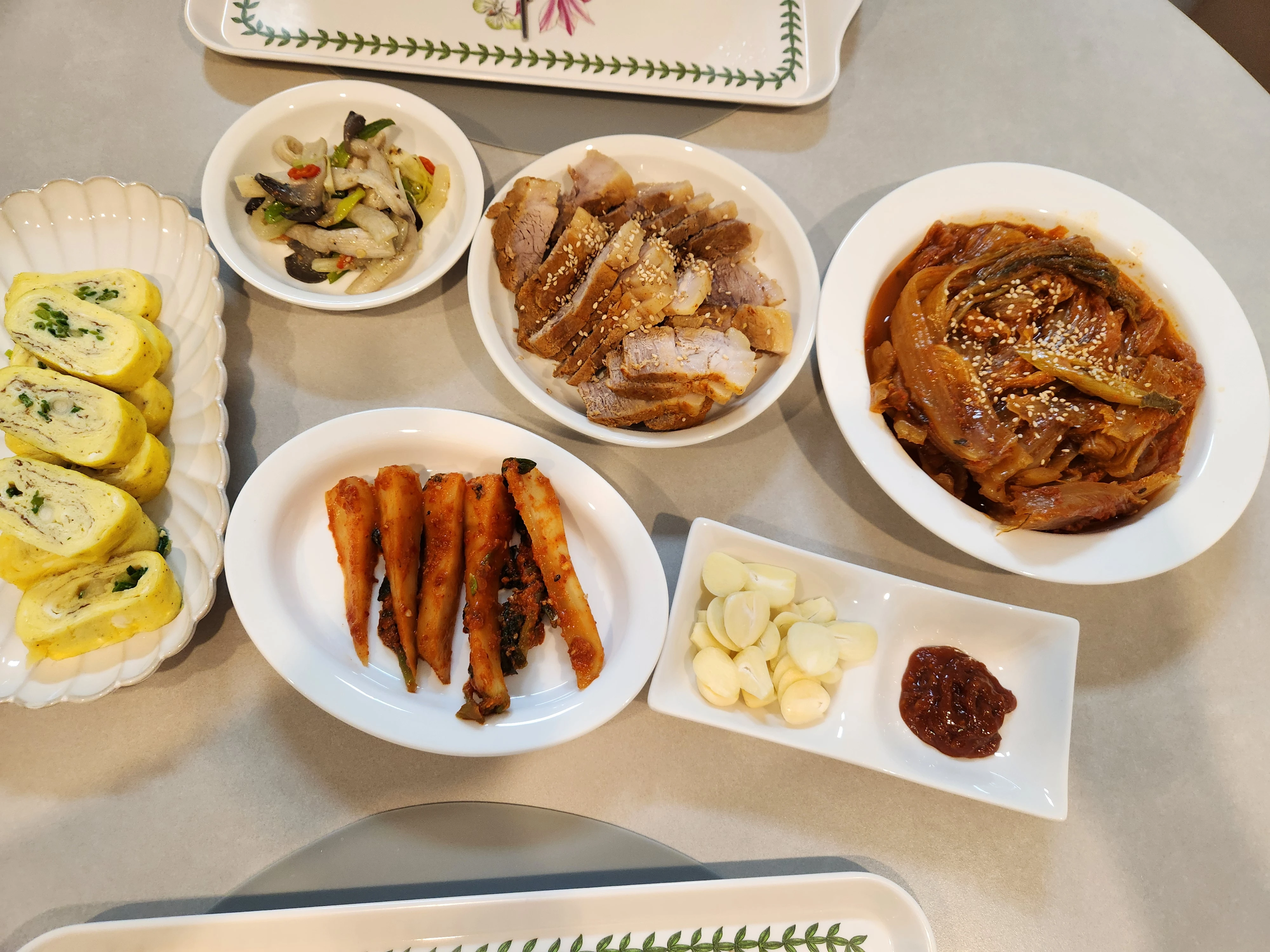 저녁 집밥 김치찜 