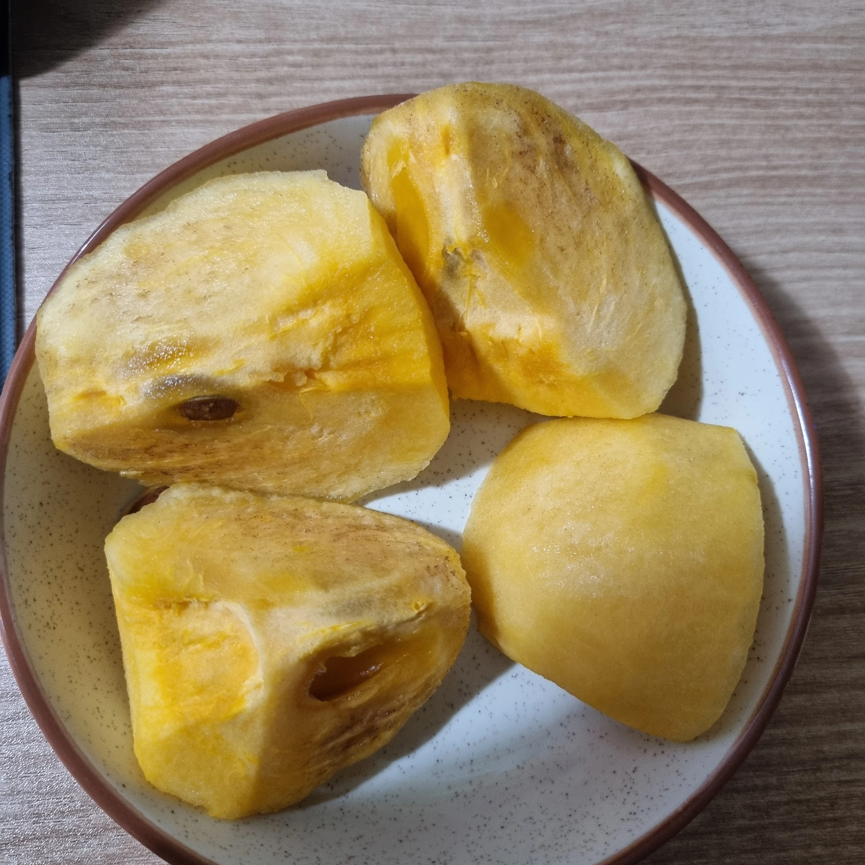 입가심용 단감..