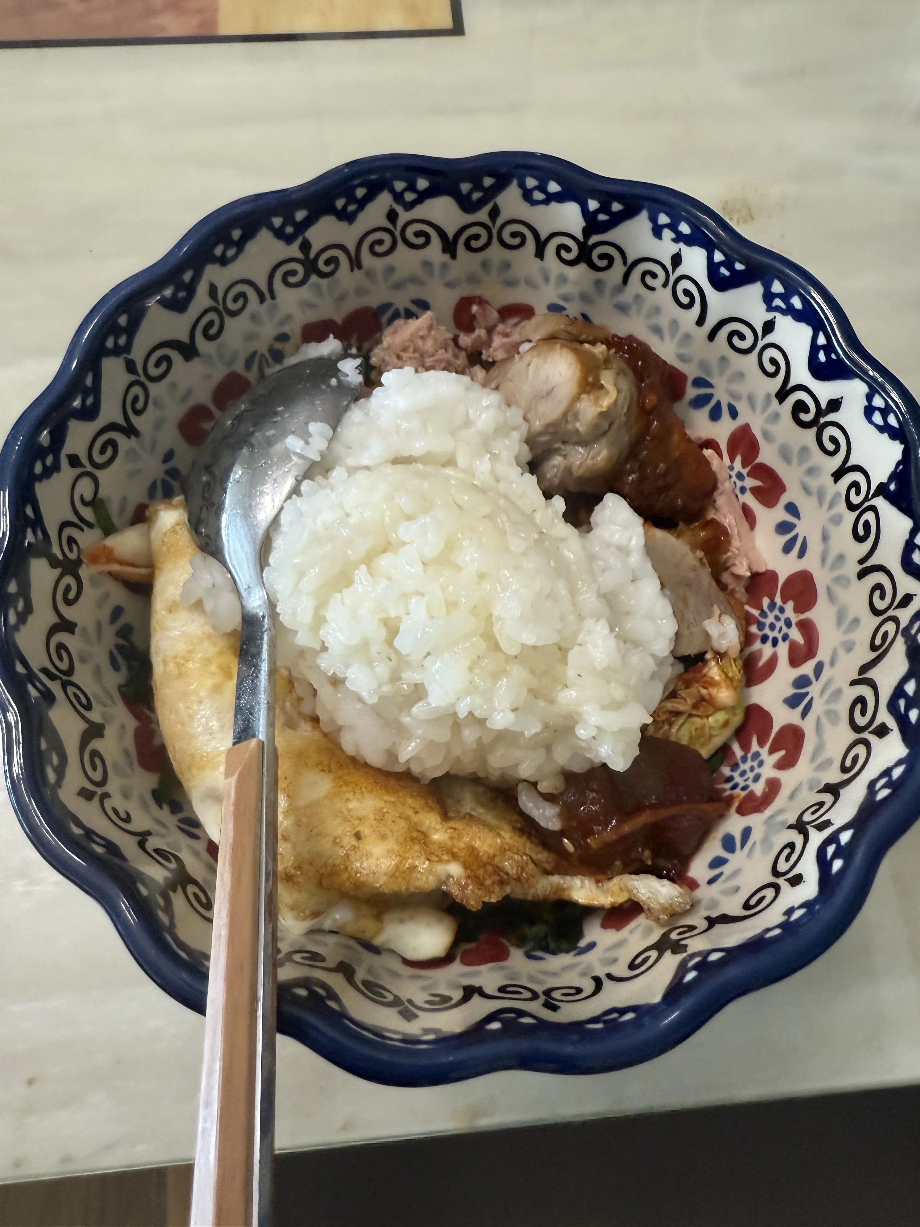 어제점심 묵은거, 비벼밥