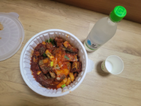 돼지갈비찜에 혼술중^^
